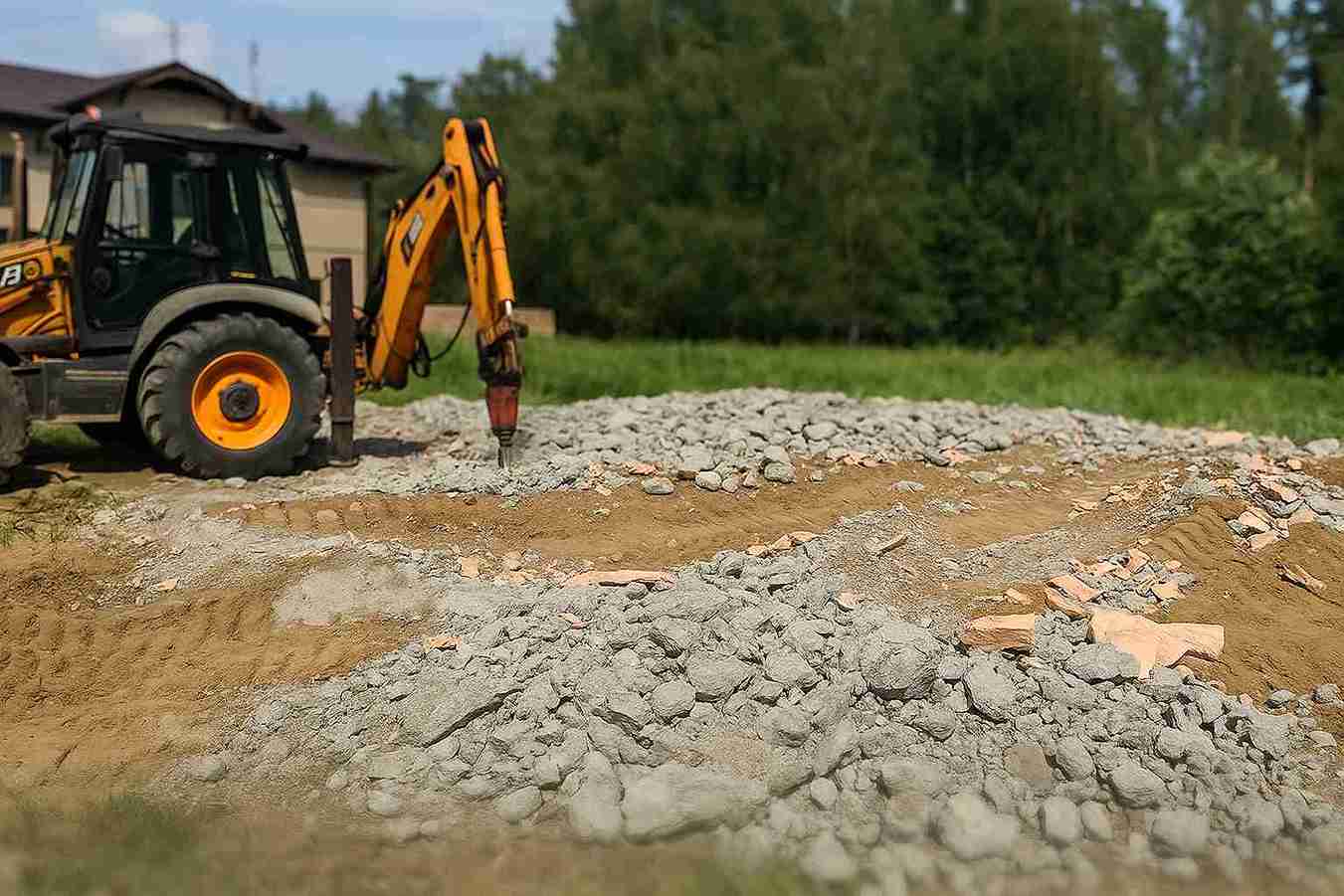 Демонтаж-фундамента-в-МО
